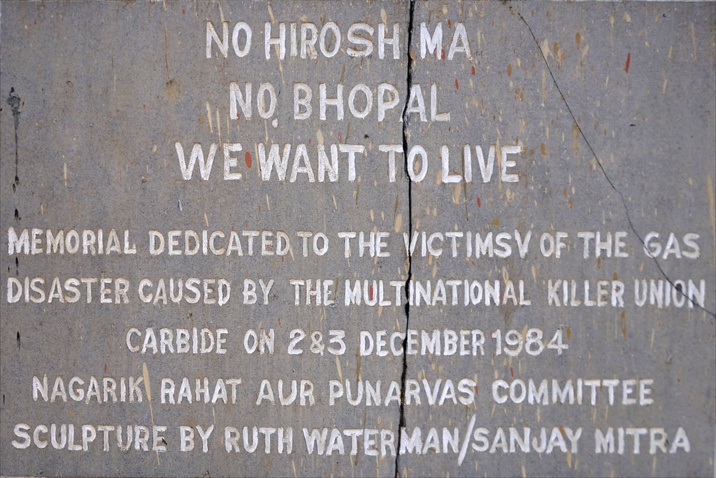 La Catastrophe de Bhopal La Catastrophe de Bhopal