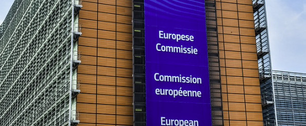 Bruxelles désarme son projet de taxe numérique