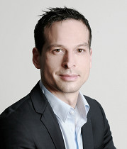 Romain Zerbib, auteur de "La Fabrique du Prêt à Penser" paru chez L'Harmattan Romain Zerbib, auteur de "La Fabrique du Prêt à Penser" paru chez L'Harmattan