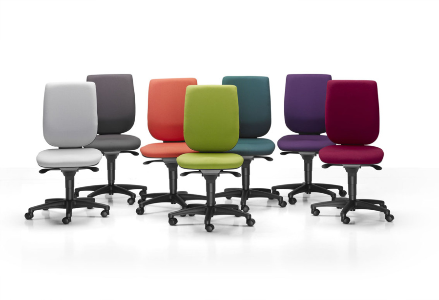 On se lève contre le mal de dos au bureau On se lève contre le mal de dos au bureau