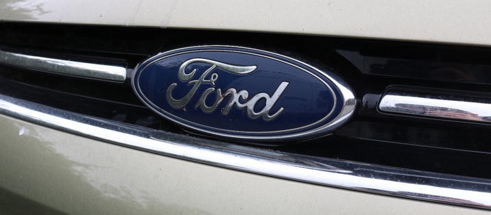 Voiture électrique : Ford prévoit 5,5 milliards de dollars de pertes en 2024