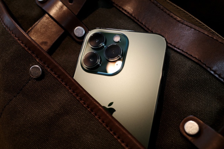 Smartphone : l'iPhone tombe à la sixième place du Top des ventes en Chine, une première Smartphone : l'iPhone tombe à la sixième place du Top des ventes en Chine, une première