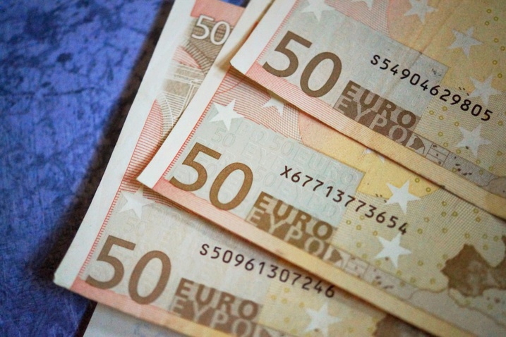 Croissance : la Banque de France plus optimiste que le gouvernement pour 2024 Croissance : la Banque de France plus optimiste que le gouvernement pour 2024