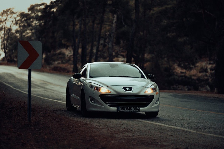 Stellantis : les chiffres implacables d'une année en recul Stellantis : les chiffres implacables d'une année en recul