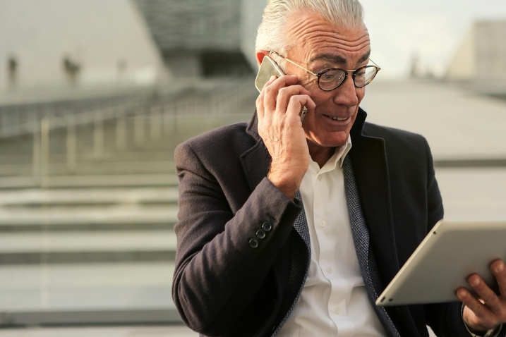 Telecoms : Bouygues se tire une balle dans le pied, Free se frotte les mains