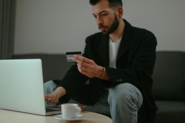 Amazon Haul : le géant américain lance son offensive contre ses concurrents chinois en Europe Amazon Haul : le géant américain lance son offensive contre ses concurrents chinois en Europe