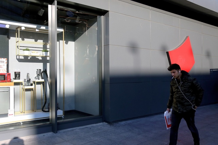 Colruyt France : près de 1 000 postes en danger faute de repreneurs Colruyt France : près de 1 000 postes en danger faute de repreneurs