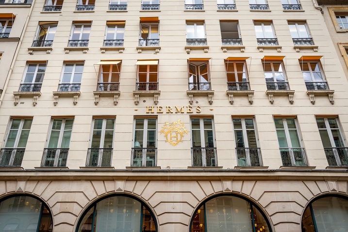 Hermès : Nicolas Puech attaque LVMH et réclame 14 milliards d’euros Hermès : Nicolas Puech attaque LVMH et réclame 14 milliards d’euros