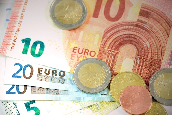 PIB, croissance française et révision à la baisse : l'économie tricolore dans l'impasse PIB, croissance française et révision à la baisse : l'économie tricolore dans l'impasse