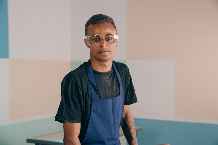 Apprentis : portrait d'une jeunesse laborieuse et passionnée