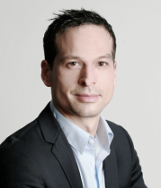 Romain Zerbib, auteur de "La Fabrique du Prêt à Penser" paru chez L'Harmattan Romain Zerbib, auteur de "La Fabrique du Prêt à Penser" paru chez L'Harmattan