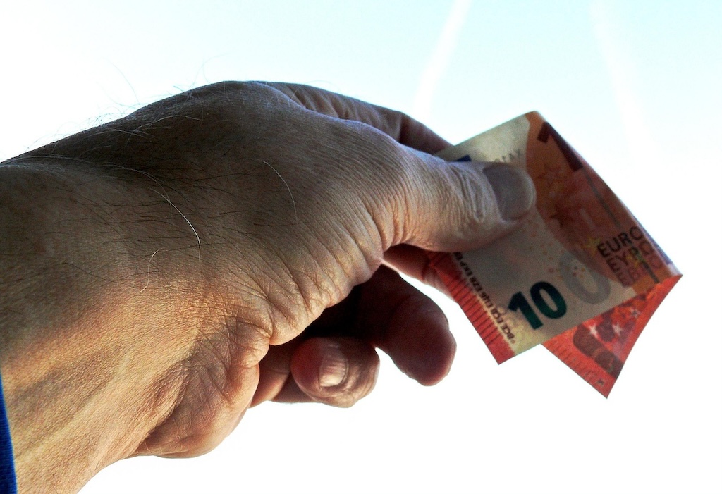 Euro numérique : un coût jusqu’à 30 milliards d’euros pour les banques