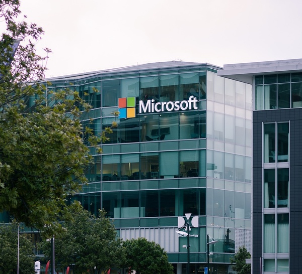 Microsoft supprime 200 postes en France dans un contexte global