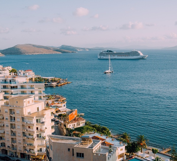 La nouvelle taxe sur les croisières : un choc pour le tourisme