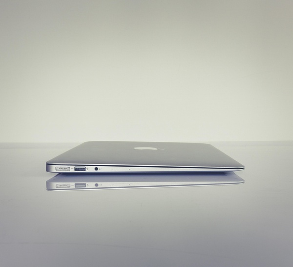 IA : Apple s'allie à Alphabet et lui fait passer le cap des 400 milliards