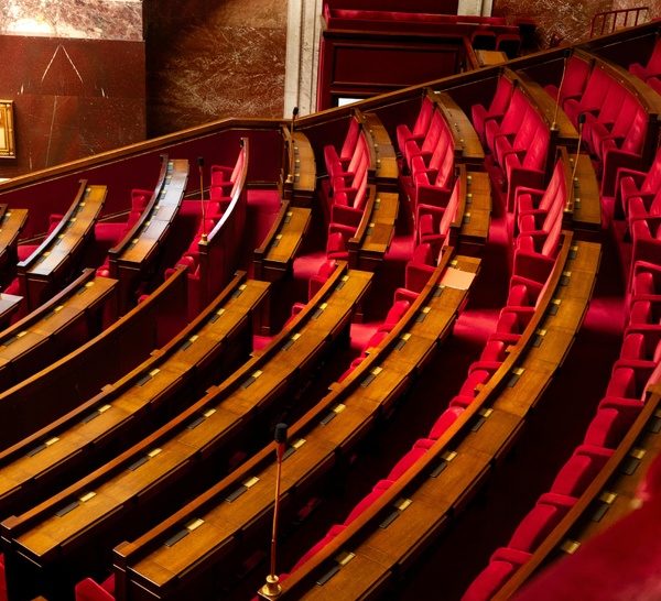 Loi contre la fraude sociale : de nouvelles mesures de contrôle pour faire des économies 